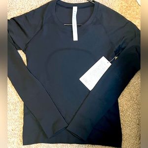 NWT LULU WOMENS SWIFTLY TEXH LS 2.0 race shirt sz 4